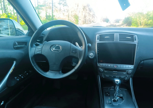 Lexus IS cena 26600 przebieg: 217400, rok produkcji 2006 z Bydgoszcz małe 106